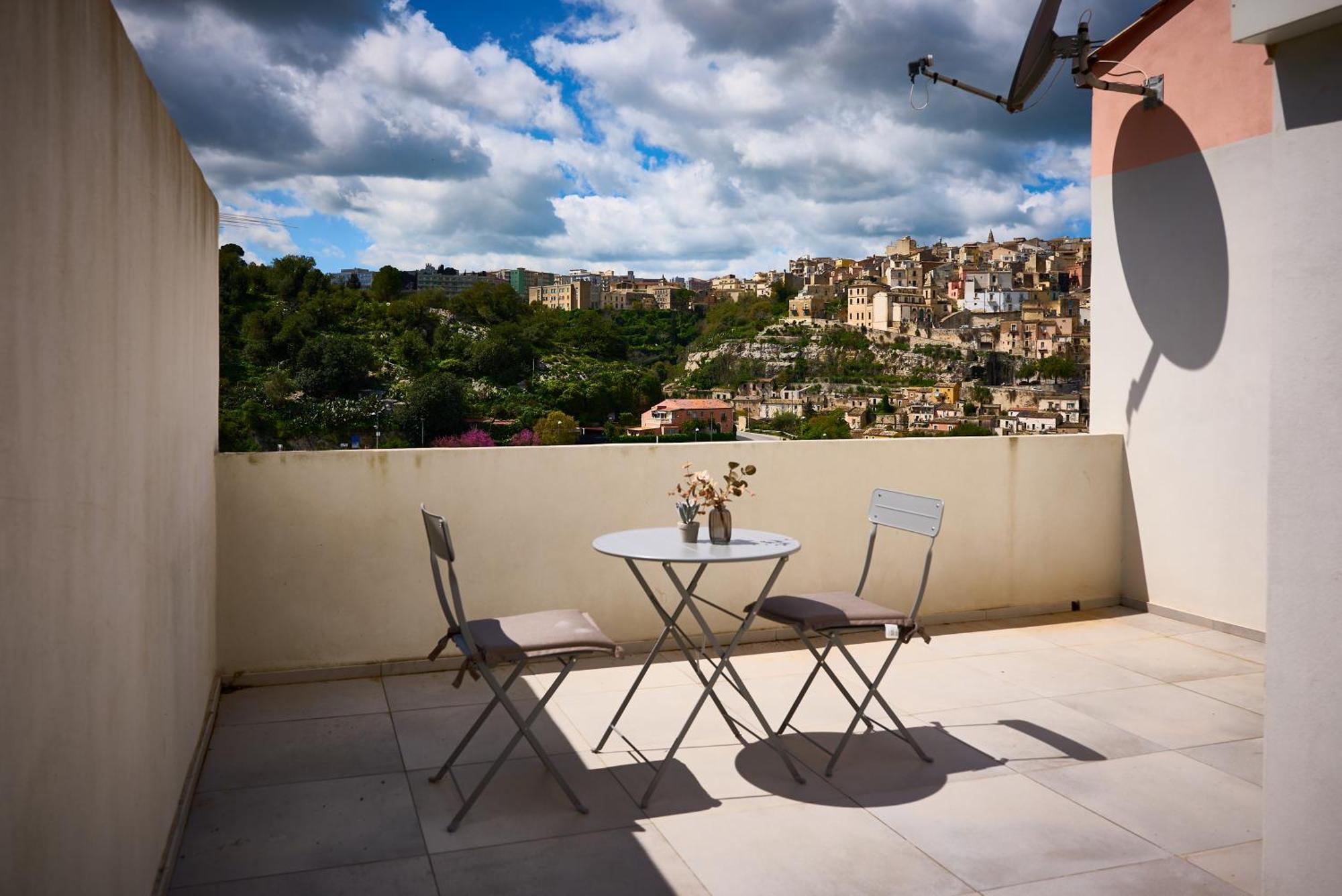 La Terrazza Sul Barocco Bed & Breakfast Ragusa Exterior photo